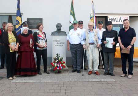 Slovesnost ob15. obletnici  Notranjskega domoljubnega društva General Maister Unec 46 Foto Ljubo Vukelič